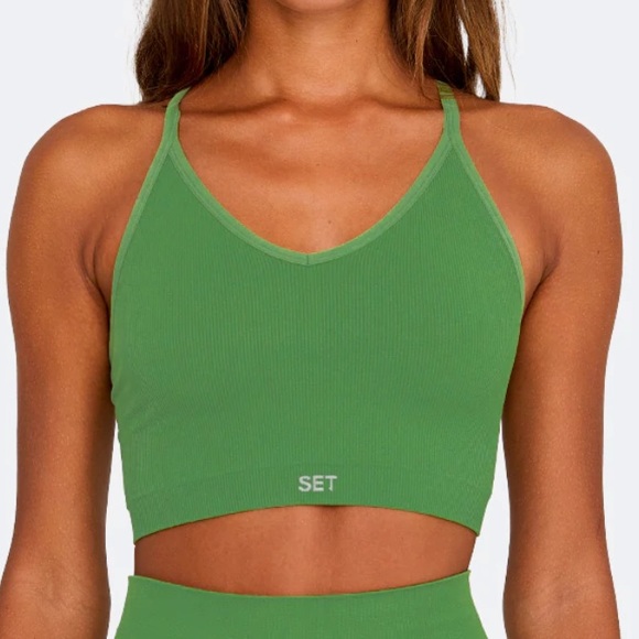 Set Active ribbed V sports bra. Size Medium. NWT - Picture 6 of 6